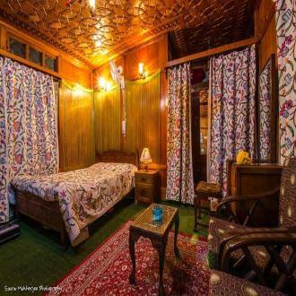 Houseboat Accommodation In Enchanting Srinagar!!, Srinagar 5
